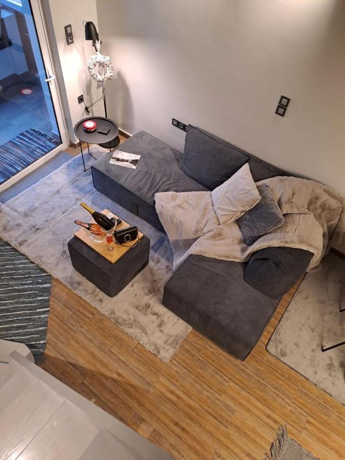 Vrachos Suites Aígion Ngoại thất bức ảnh